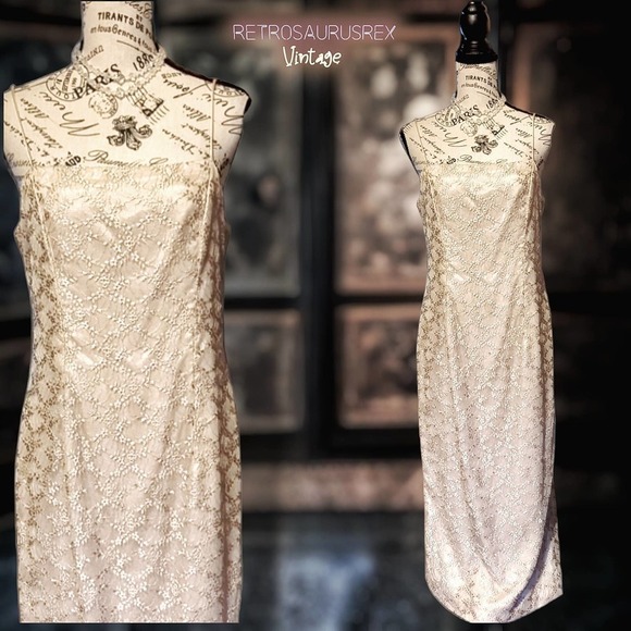 Vintage Dresses & Skirts - VINTAGE Lace Dress